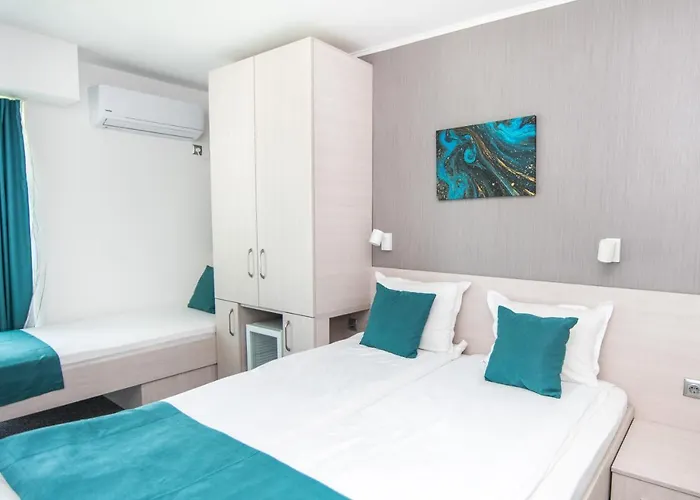 Отель хотел панорама 2*