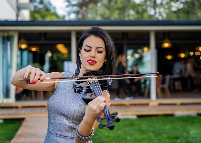 хотел панорама 2* Китен